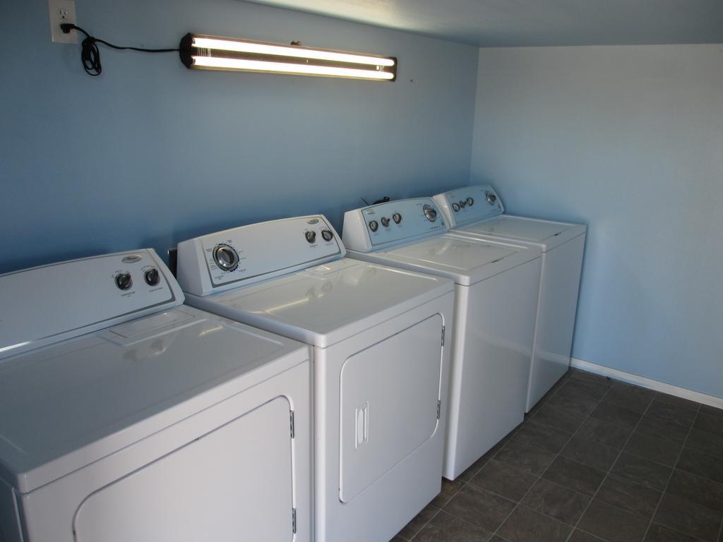 Texan Inn And Suites Tilden מראה חיצוני תמונה