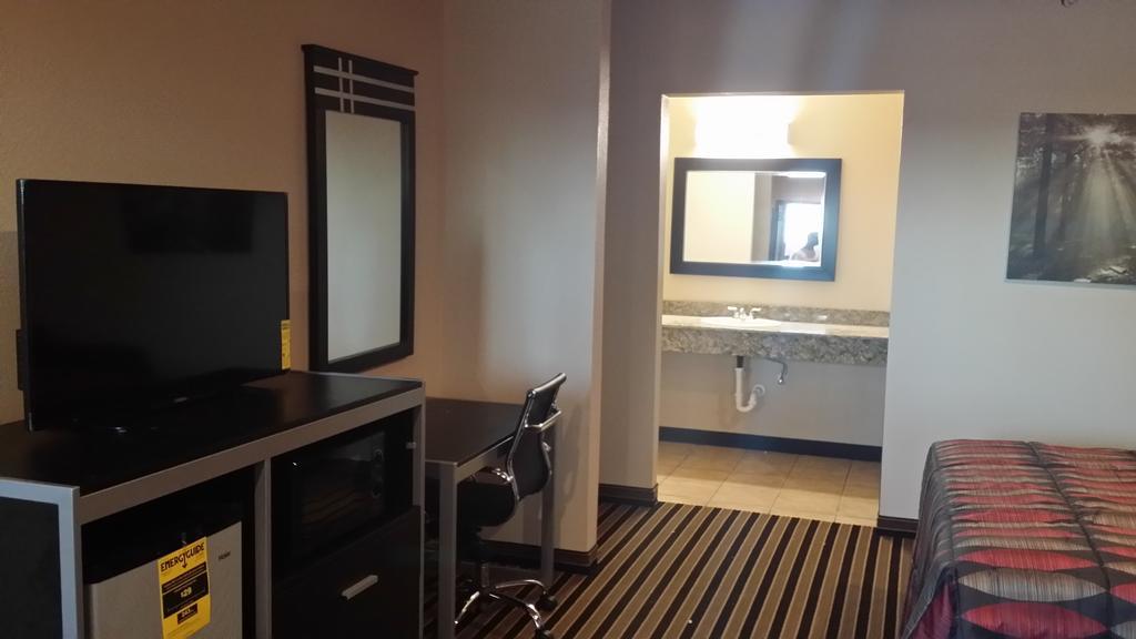 Texan Inn And Suites Tilden חדר תמונה